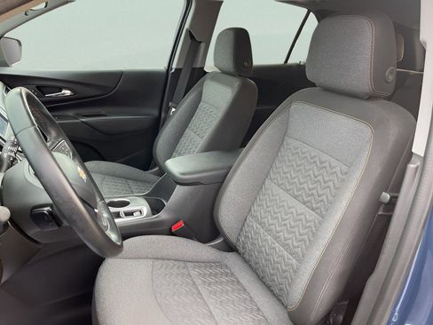 Used 2024 Chevrolet Equinox LT FWD image 14