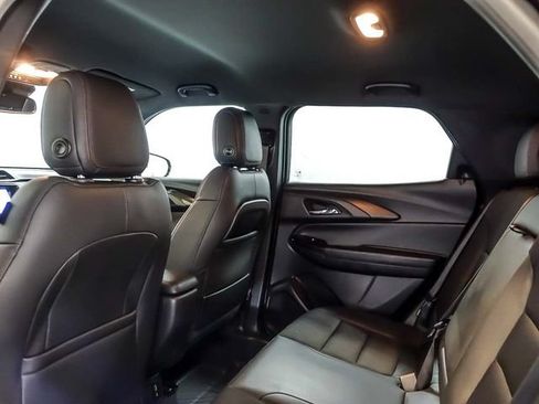Used 2023 Chevrolet TrailBlazer RS w/ Convenience Package FWD image 15