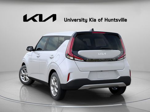New 2025 Kia Soul LX image 5