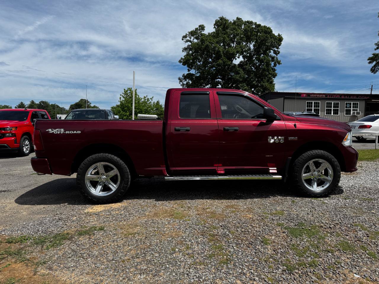 Used 2018 RAM 1500 Express w/ Express Value Package AWD/4WD image 2