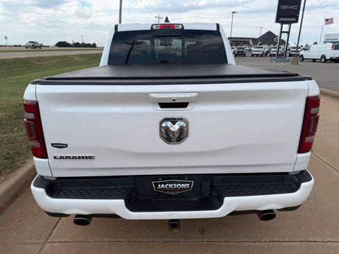 Used 2020 RAM 1500 Laramie w/ Sport Appearance Package AWD/4WD image 4