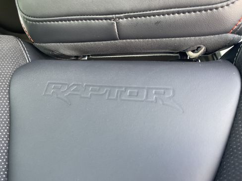 Used 2025 Ford F150 Raptor AWD/4WD image 36
