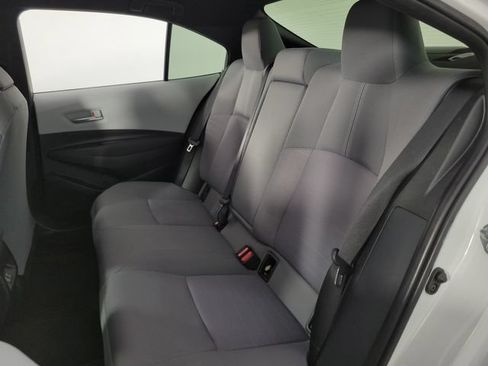 Used 2026 Toyota Corolla SE FWD image 17