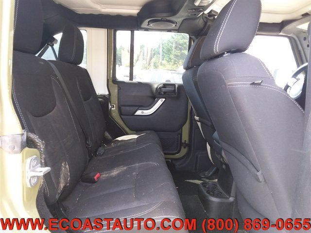 Used 2013 Jeep Wrangler Unlimited Sahara w/ Dual Top Group AWD/4WD image 14