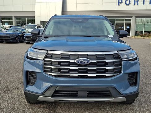 New 2026 Ford Explorer Active AWD/4WD image 9