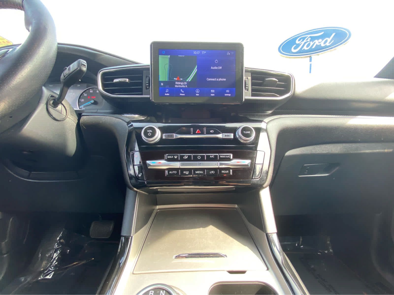 Used 2022 Ford Explorer ST-Line AWD/4WD image 23