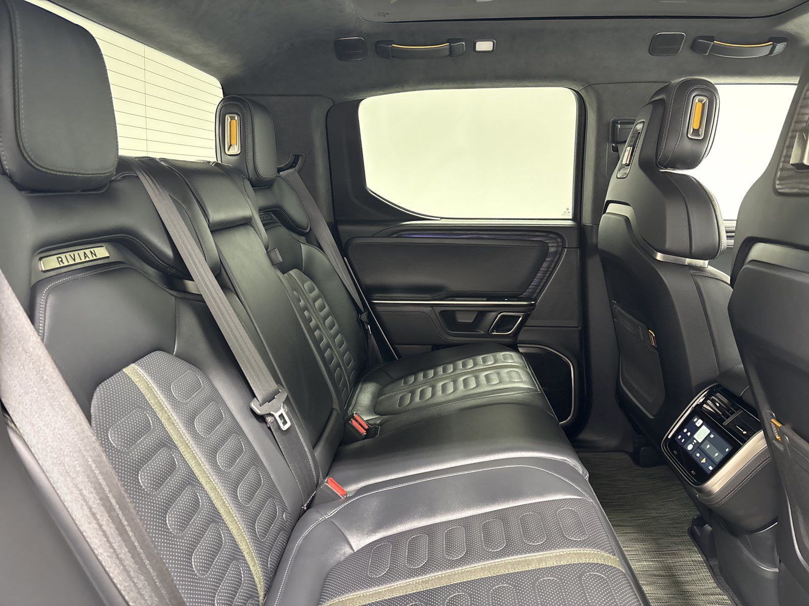 Used 2022 Rivian R1T Launch Edition AWD/4WD image 22