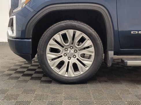 Used 2021 GMC Sierra 1500 Denali w/ Denali Ultimate Package image 9