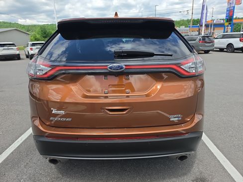 Used 2017 Ford Edge SEL w/ Equipment Group 201A AWD/4WD image 4