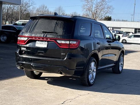 Used 2023 Dodge Durango GT image 3