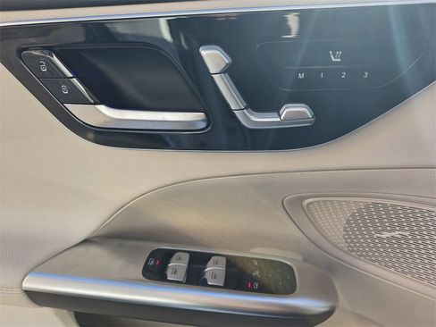 Certified 2025 Mercedes-Benz C 300 4MATIC Sedan image 31