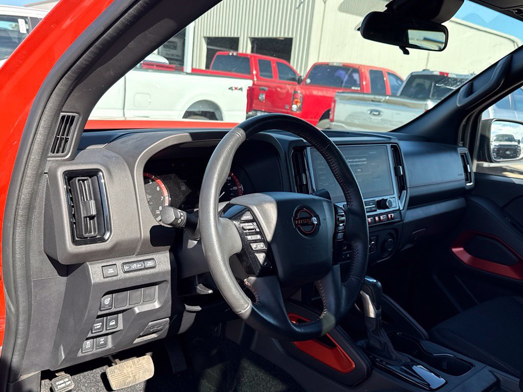 Used 2025 Nissan Frontier PRO-4X w/ Interior Protection Package AWD/4WD image 4