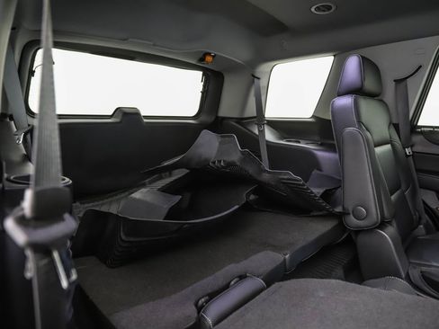 Used 2019 Chevrolet Tahoe Premier AWD/4WD image 25
