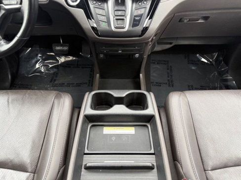 Used 2019 Honda Odyssey Elite image 32