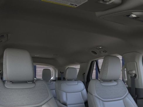 New 2026 Ford Explorer Active w/ Active Comfort Package RWD image 22