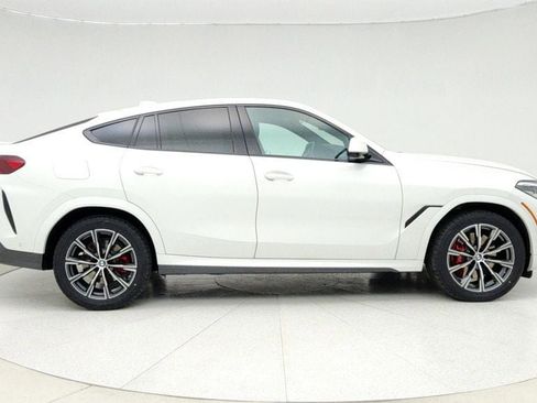 Used 2023 BMW X6 xDrive40i w/ M Sport Package image 4