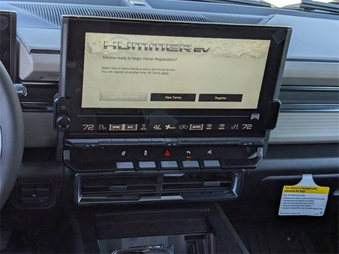 New 2026 GMC Hummer EV 4x4 Crew Cab image 12