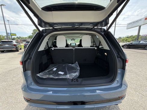 New 2026 Lincoln Aviator Reserve AWD/4WD image 25