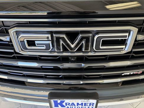 New 2026 GMC Yukon XL AT4 w/ AT4 Premium Package AWD/4WD image 32