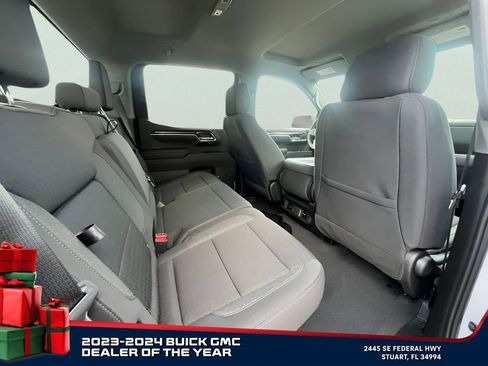 New 2025 GMC Sierra 1500 Elevation image 34