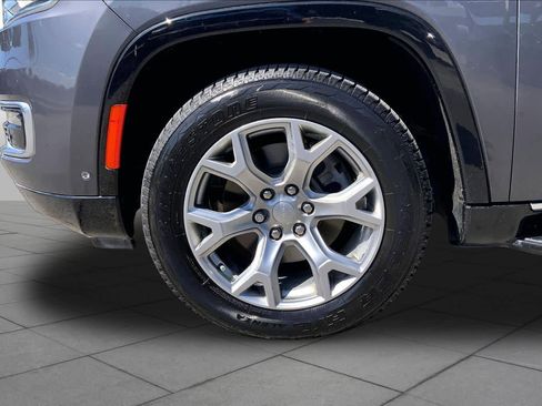 Used 2022 Jeep Wagoneer Series II RWD image 10