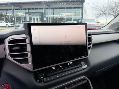 Used 2022 Toyota Tundra Limited w/ TRD Off-Road Package image 27