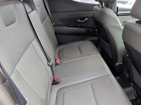 Used 2023 Hyundai Santa Cruz Limited AWD/4WD image 8