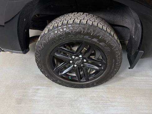 Used 2024 Chevrolet Silverado 1500 RST AWD/4WD image 14
