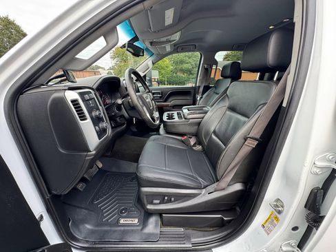 Used 2016 GMC Sierra 3500 SLE image 15