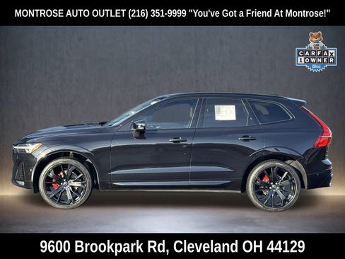 Used 2023 Volvo XC60 B5 Ultimate w/ Climate Package image 8