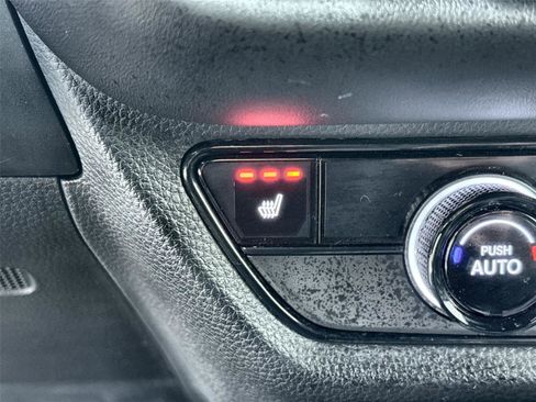 Certified 2025 Honda HR-V Sport image 13