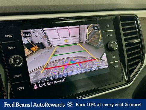 Used 2022 Volkswagen Atlas SE w/ Black Wheel Package AWD/4WD image 18