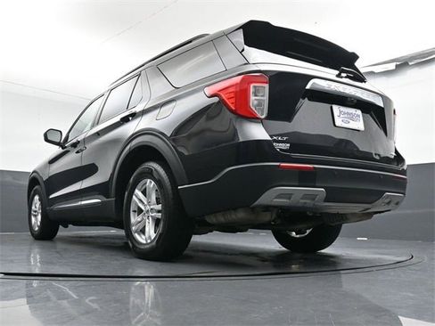 Used 2023 Ford Explorer XLT w/ Equipment Group 202A image 25