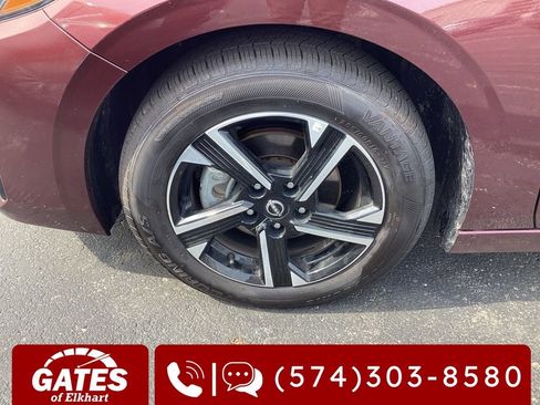 Used 2025 Nissan Sentra SV FWD image 27