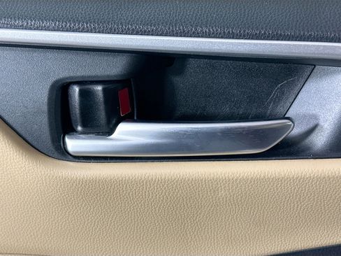 Used 2023 Toyota RAV4 XLE w/ Convenience Package image 14