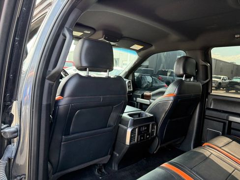 Used 2018 Ford F150 Raptor w/ Equipment Group 802A Luxury AWD/4WD image 9
