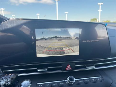 New 2026 Hyundai Elantra Limited FWD image 19