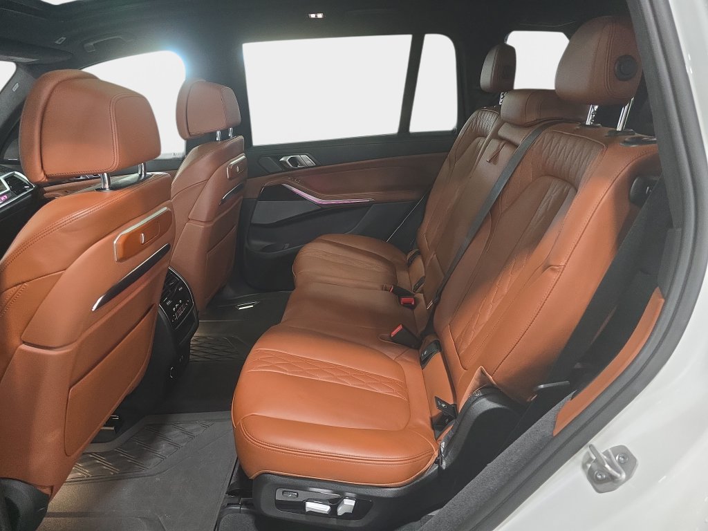 Certified 2024 BMW X7 xDrive40i w/ Executive Package AWD/4WD image 22