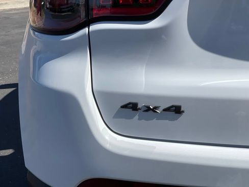 New 2026 Jeep Compass Latitude AWD/4WD image 8