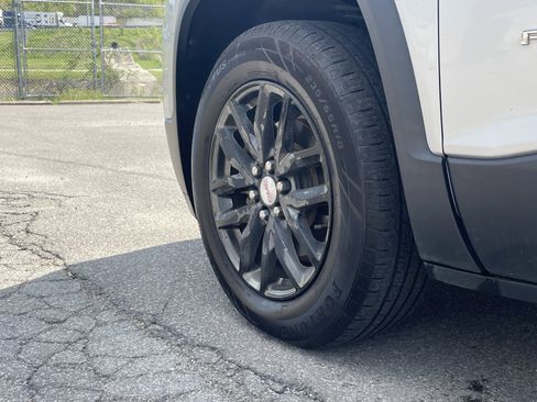 Used 2018 GMC Acadia SLT FWD image 7