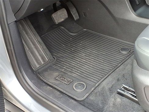 New 2026 GMC Acadia Elevation w/ Elevation Premium Package image 36