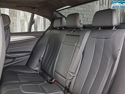 Used 2019 BMW M5 Base w/ Executive Package image 25