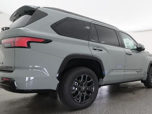 New 2026 Toyota Sequoia Platinum AWD/4WD image 25