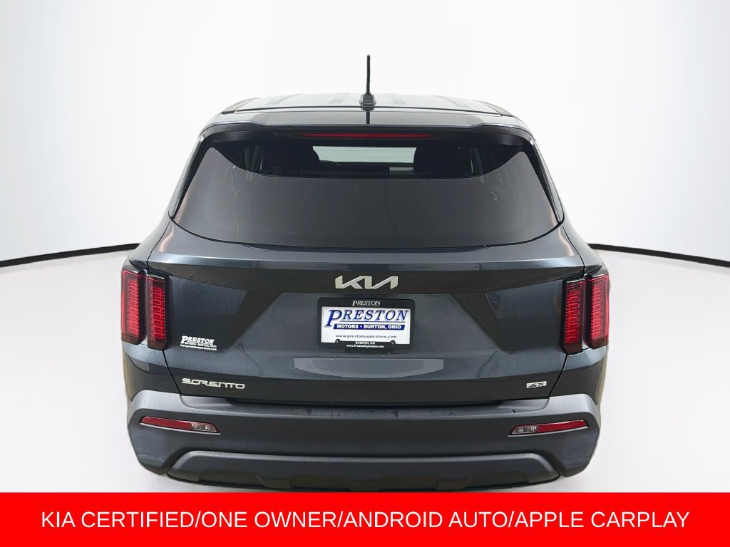 Certified 2023 Kia Sorento LX AWD/4WD image 6