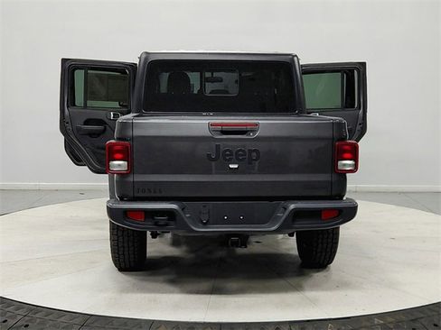 Used 2020 Jeep Gladiator Sport w/ Quick Order Package 24S image 14