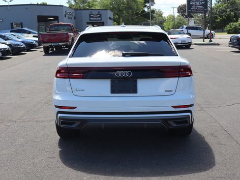 Used 2023 Audi Q8 Premium Plus w/ Premium Plus Package AWD/4WD image 6