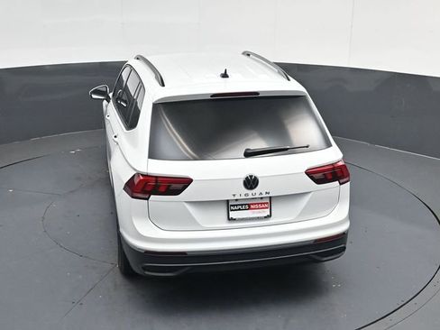 Used 2023 Volkswagen Tiguan S image 43