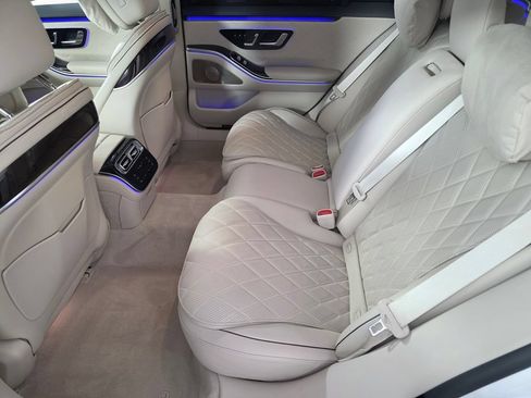 Certified 2025 Mercedes-Benz S 580 4MATIC Sedan image 14