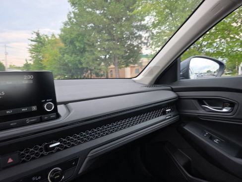 Certified 2024 Honda Accord EX image 23