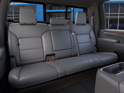 New 2026 GMC Sierra 2500 SLT w/ SLT Premium Package image 17